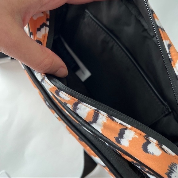 NWT TED BAKER Niqia Nylon Animal Print Orange Black Crossbody Bag w/ Attachment - Picture 7 of 8